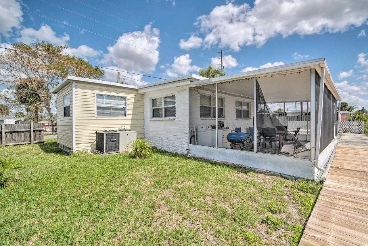 Sunny Hudson Escape With Gulf Views And Boat Dock Villa Exterior photo